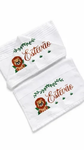 Toalha de banho e toalha de boquinha personalizadas