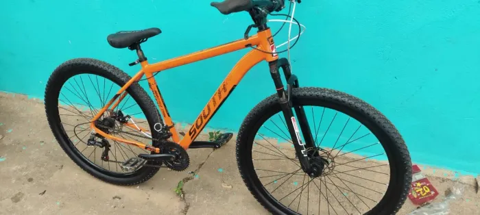 Bike aro 29 na cor laranja 