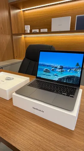 MacBook Air M1 - 256GB 8GB | Seminovo - Impecável - Loja Física