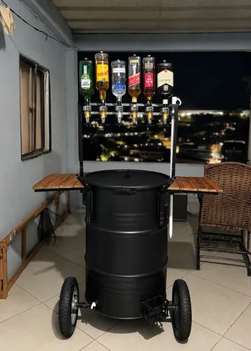 Carrinho de bebida