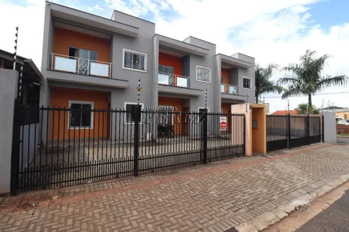 Apartamento mobiliado para alugar na Rua São Salvador, centro de Londrina