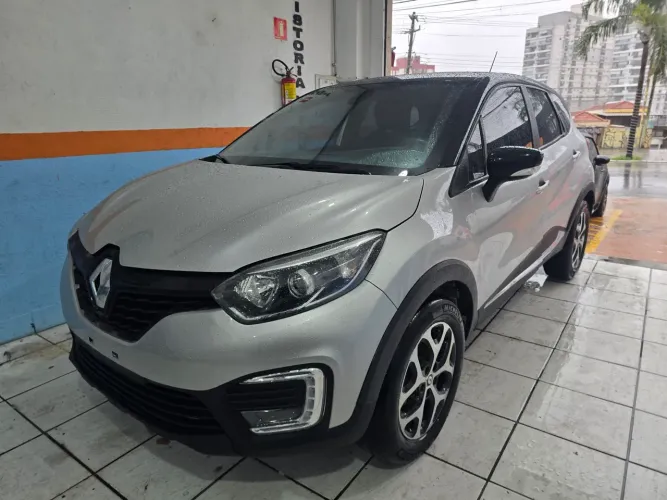 Renault Captur Intense 1.3 TB 16V Flex 5P AUT 2023