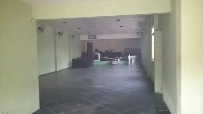 Sala Comercial para Venda em Nova Iguaçu, Valverde, 1 dormitório, 2 banheiros, 2 vagas