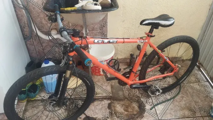 Vendo aro 26 suspensão a ar quadro de alumínio
