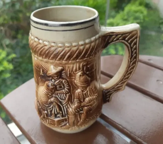Caneca antiga em cerâmica Pedreira caneca para Chopp para coleção louça antiga