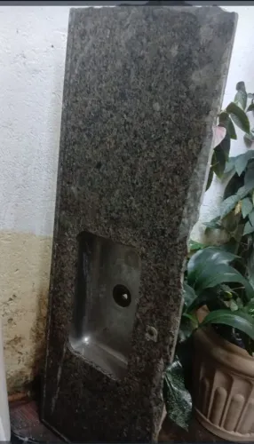 Vende-se pia