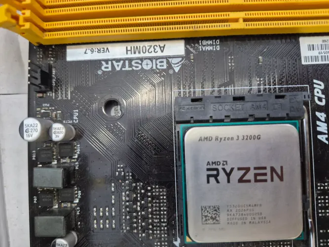 Biostar A320mh + ryzen 3 3200g