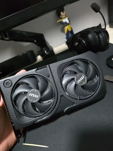 Nvidia RTX 5060 Ti 16GB MSI Shadow 2x