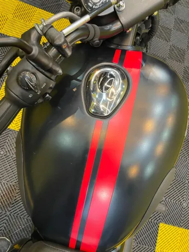 Royal Enfield Classic 350 Stealthblack 2023/24
