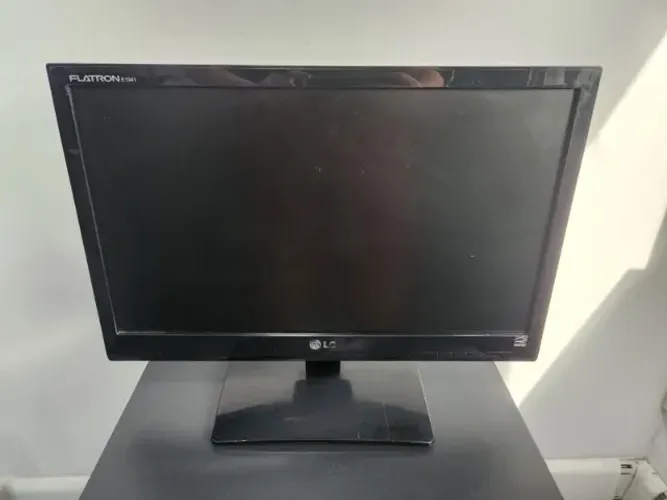 Monitor Led LG Flatron e1941C