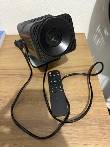 Mini Projetor HY320 Portátil 4k Android Full Hd Smart Wifi Bluetooth