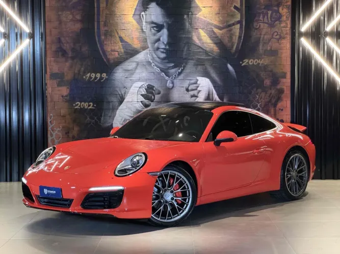 Porsche 911 Carrera 3.0 24V H6 PDK 2018