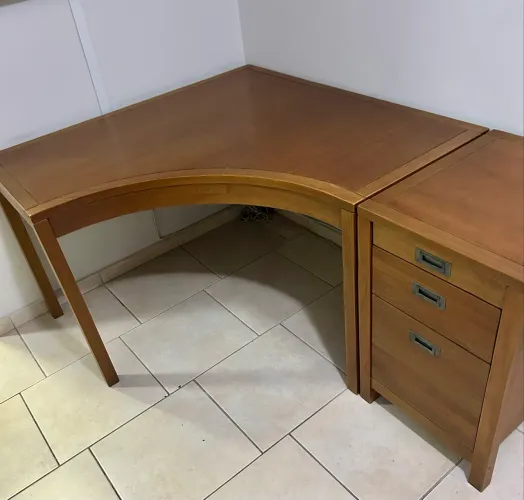 Mesa e Gaveteiro Tok Stok