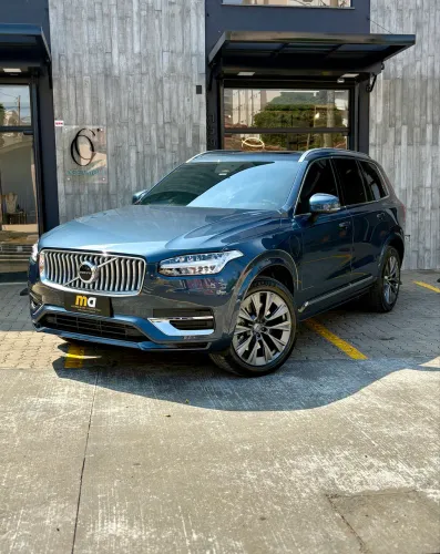 Volvo XC-90 T-8 Plus 2.0 AWD (híbrido) 2025