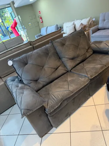Sofá retrátil