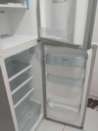 Geladeira Frost Free 260 litros