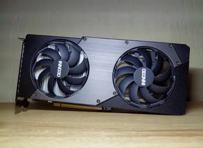 Nvidia GeForce RTX 5060 8GB INNO3D - Seminova sem caixa