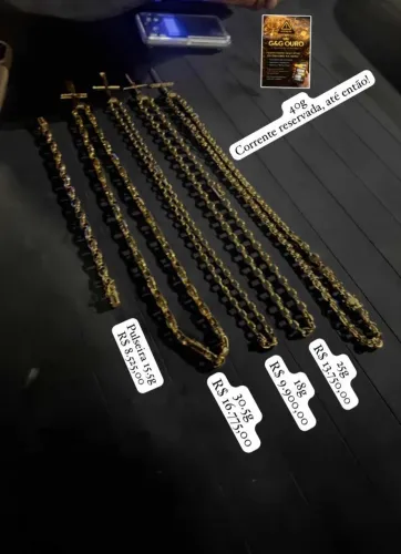 Correntes e Pulseira de Ouro