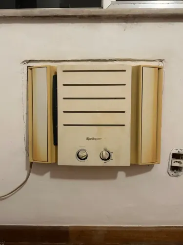 Ar condicionado funcionando perfeitamente