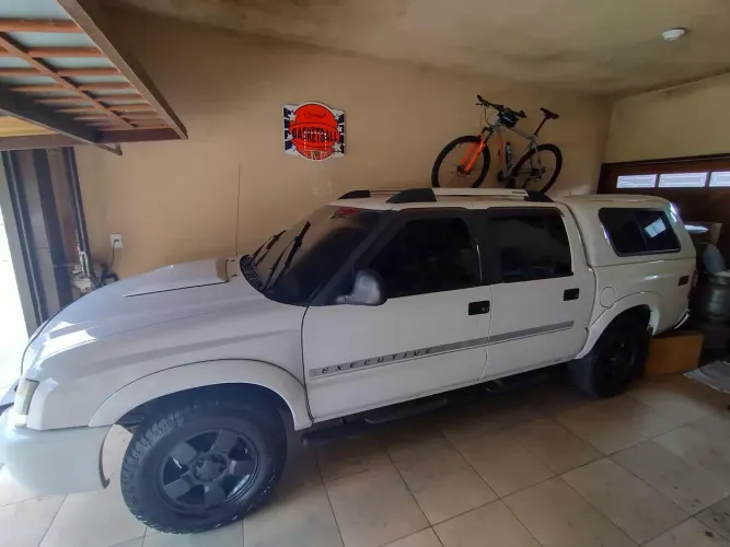 Chevrolet S10 P-up Executive 2.4 MPFI F.power CD 2010
