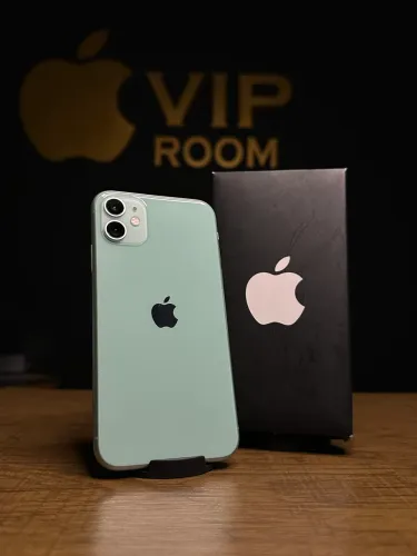 iPhone 11 128gb verde semi novo em excelente funcionamento