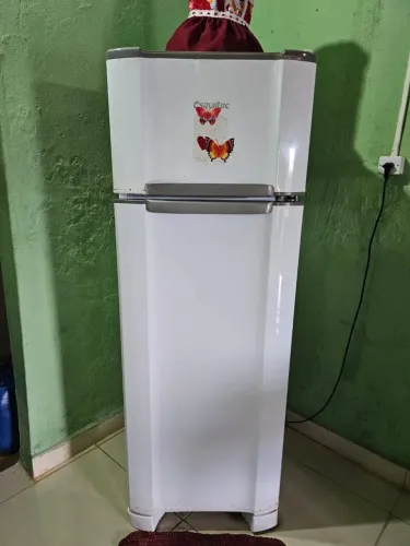 Vendo geladeira