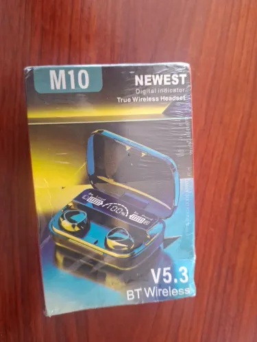 Fone de ouvido M10 5.3