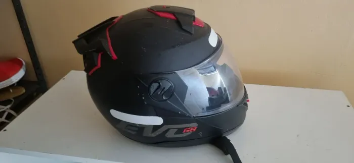 CAPACETE SEMI NOVO, MOTOCICLISTA.