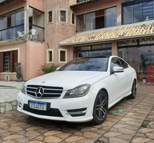 Mercedes-Benz C-180 CGI Coupe Sport 1.6 TB 16V Aut. 2013