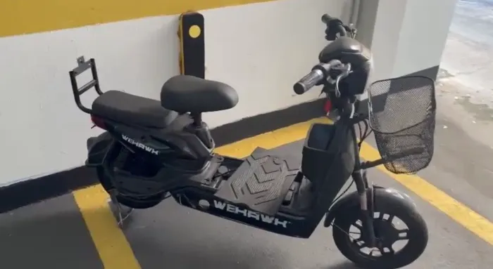 Bicicleta elétrica usada  