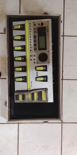 Case para pedaleira 