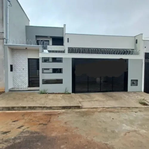 Casa nova a venda no Imperial