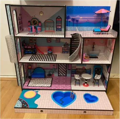 Casa da boneca LOL Surprise com Acessórios