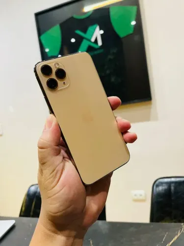 iPhone 11 Pro sem detalhes com preço baixo / avance aqui 