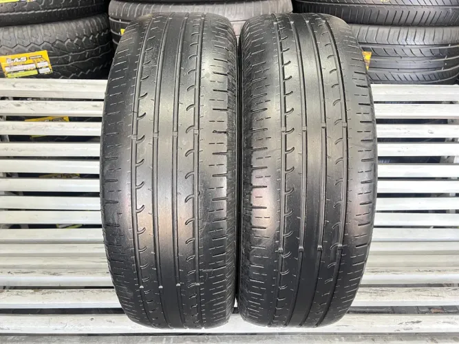 Par de Pneus 205/65/16 Goodyear EfficientGrip SUV R$599,00 / Pneu 205/65R16