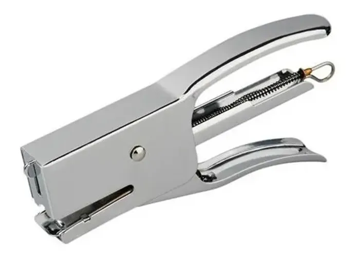 Grampeador Stapler 24/6 14x4cm 0135