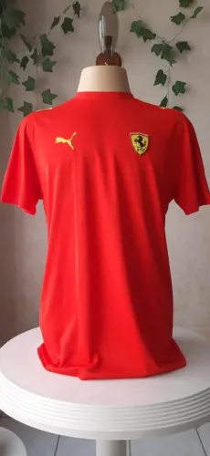 Camiseta Puma Vermelha da Ferrari
