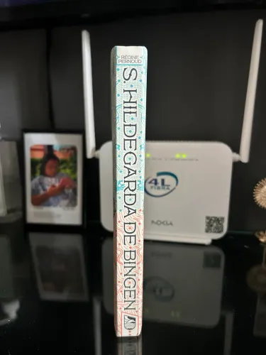 Santa Hildegarda minha biblioteca católica 