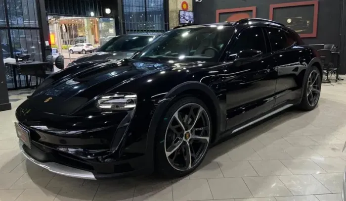 Porsche Taycan (elétrico) 2022