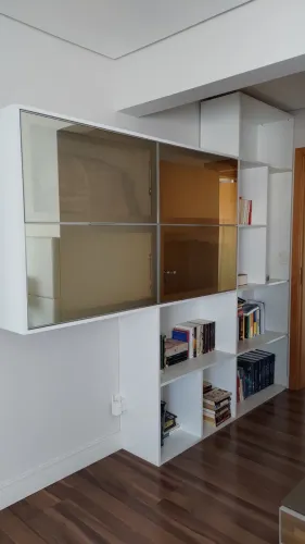Armário para quarto ou sala