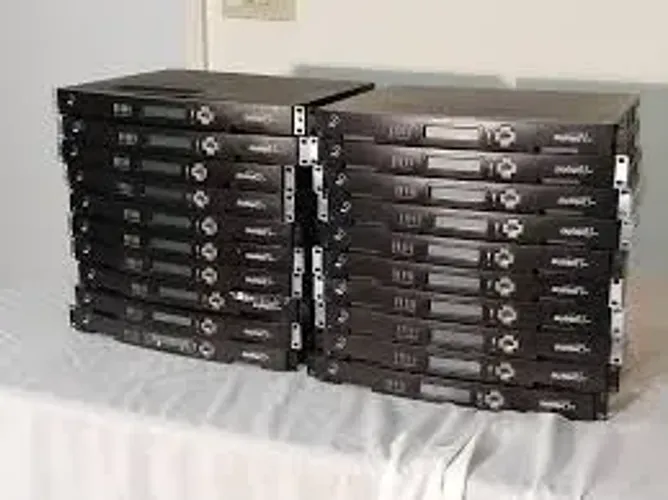 SkyEdge II Pro é modular e permite a expansão dos recursos VSAT a partir unitario