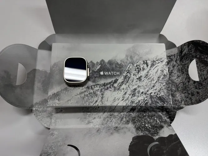 Apple Watch Ultra 2 - Seminovo