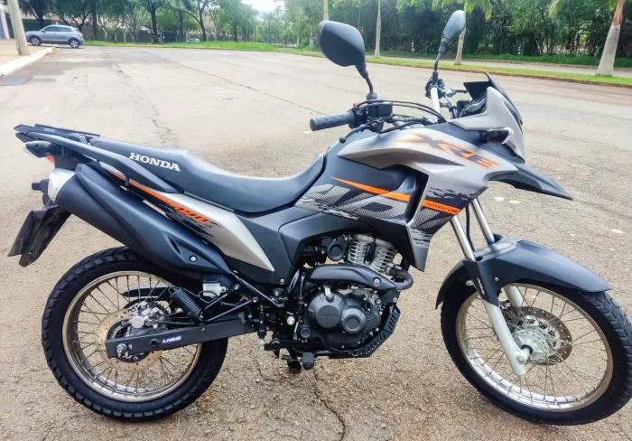 Vendo XRE 190 ADVENTURE ANO 2020
