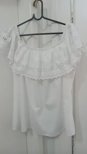 Blusa babado de lese branca