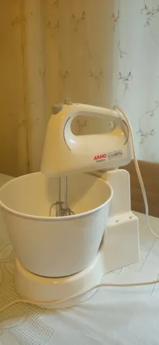 Batedeira Arno Facilita