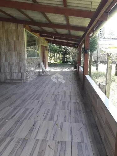 Ótimo Sítio no Bairro São Caetano 5 dormitórios 4 banheiros medindo 34X90 em Poa/RS