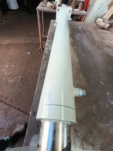 Cilindro Hidráulico para Máquinas