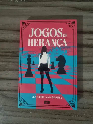 Livro um Jogos de Herança - Jennifer Lynn Barnes (capa antiga)
