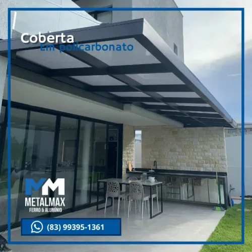 Coberta em Policarbonato