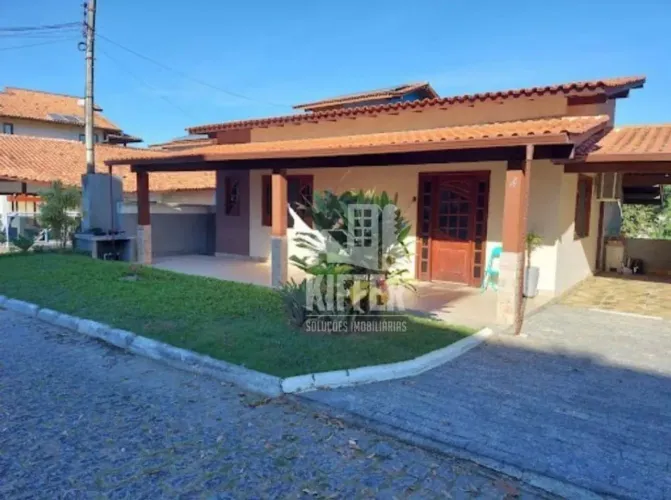 Casa com 3 quartos à venda, 521 m² por R$ 690.000 - Pendotiba - Niterói/RJ